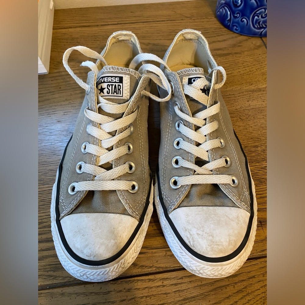 Converse All Stars size 7